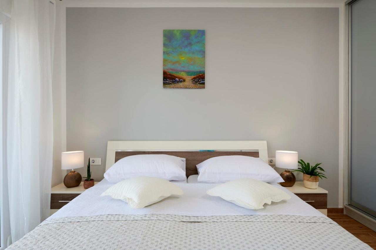 Apartments Marija Трогир Екстериор снимка